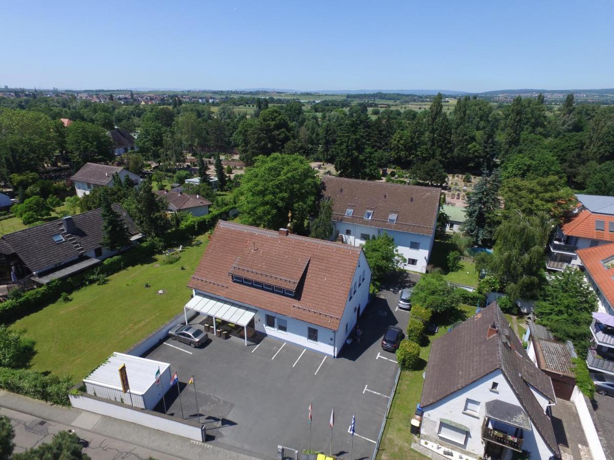 Hotel Attaché Raunheim