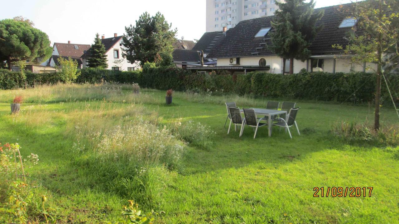 Attaché Hotel 3*